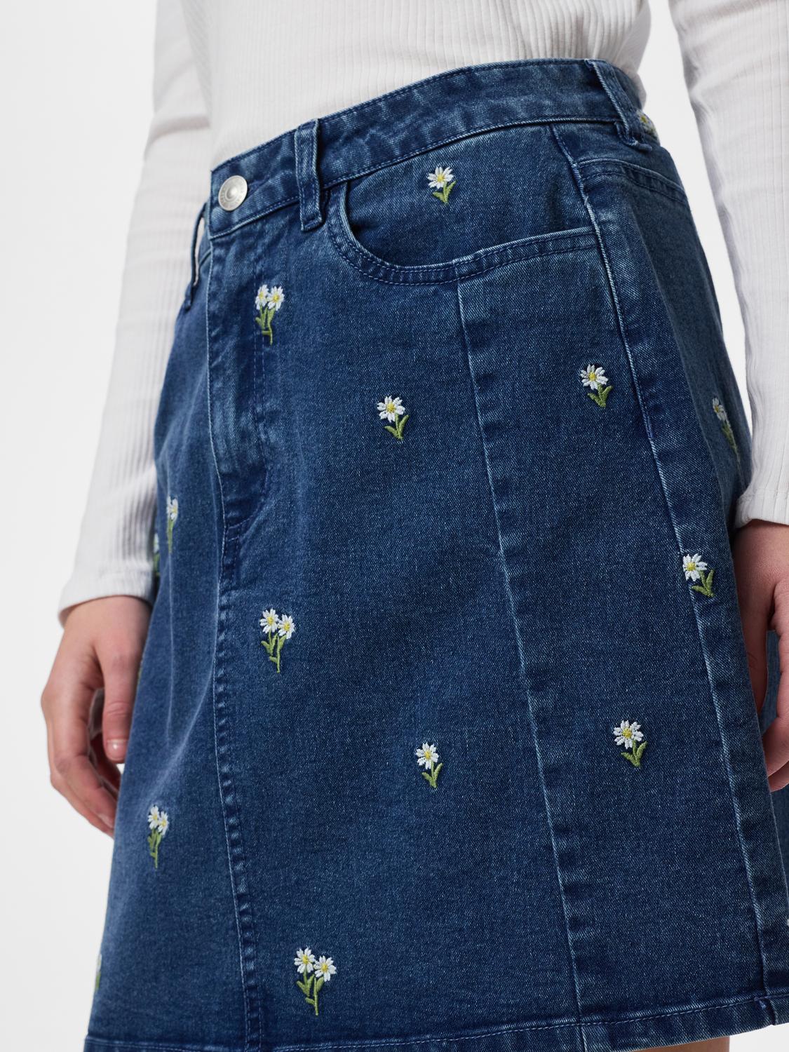 PCFLORA Short Skirt - Medium Blue Denim - VERO MODA & VILA Bergvik